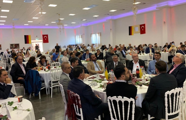 YTB yeni kütüphanesini Köln'de açtı